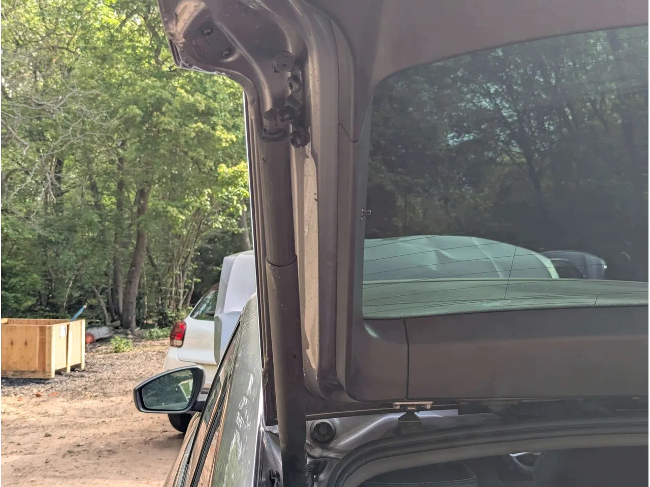 Audi Q4 Sähköinen takaluukun avaaja 89E827851B