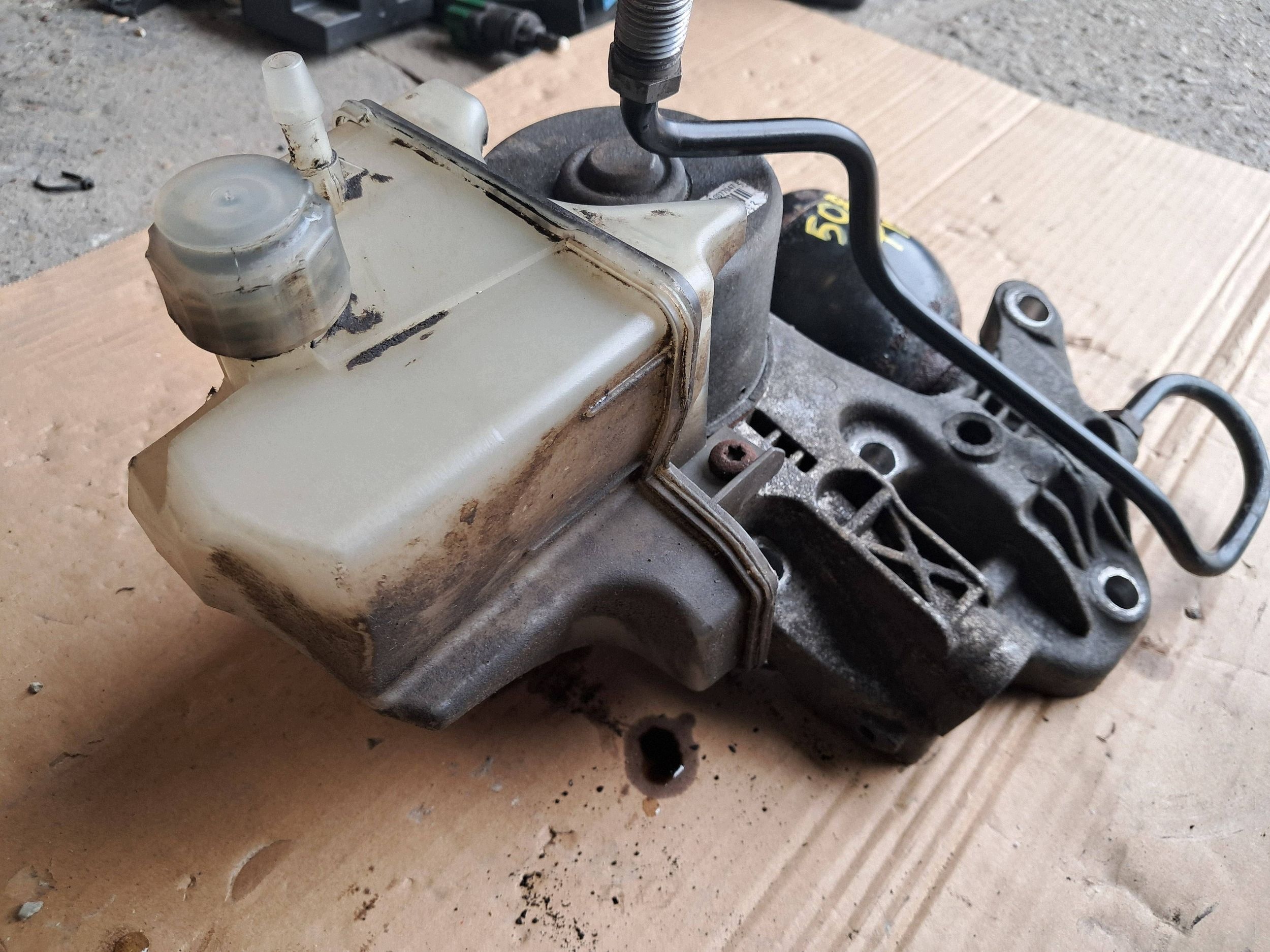 Pompe de réservoir boîte auto Peugeot 508 MCP