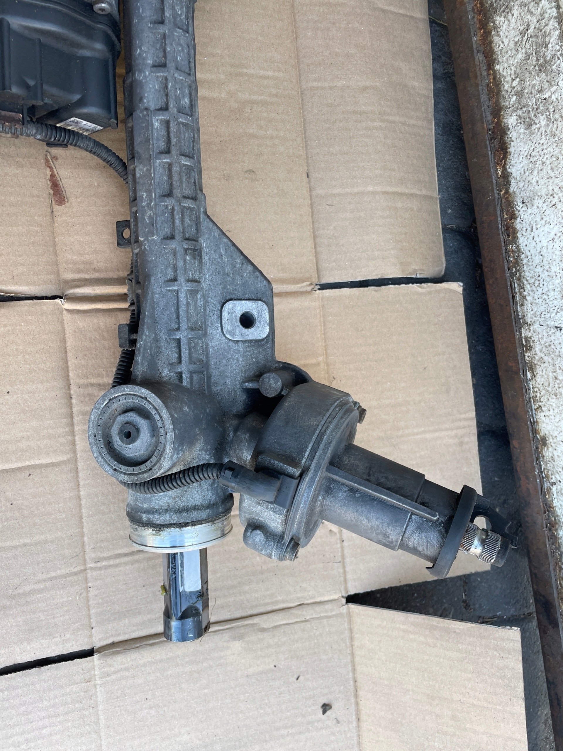 Crémaillère BMW E81 E87 E90 E91 E92 Électrique image 4