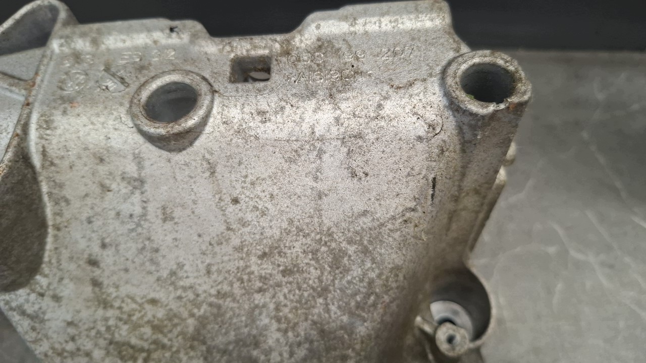 Engine Mount Bracket VW SKODA SCALA I 05c199207 image 3