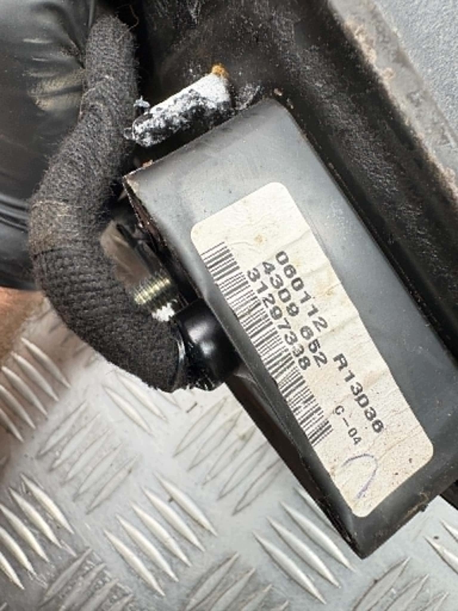 Oikea ulkopeili 8-pin Volvo XC90 I image 8