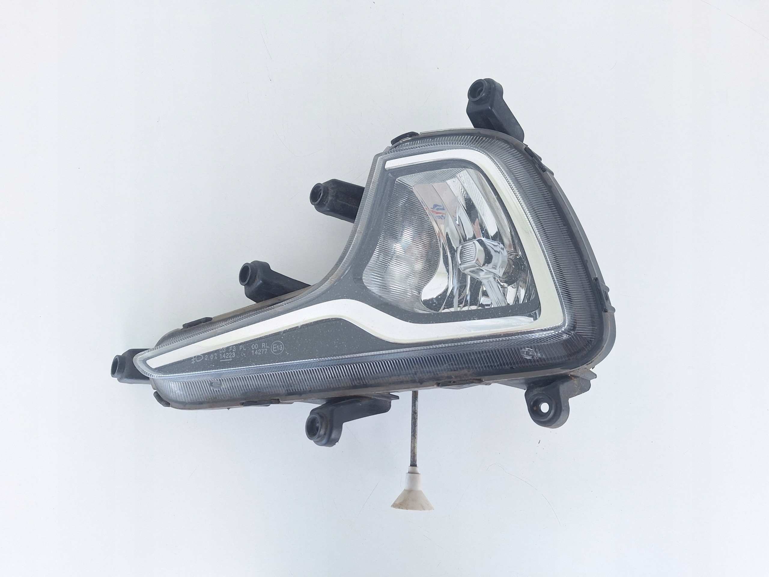 HYUNDAI I20 COUPE LAMPA V MGELNA LEW 92201-C8300