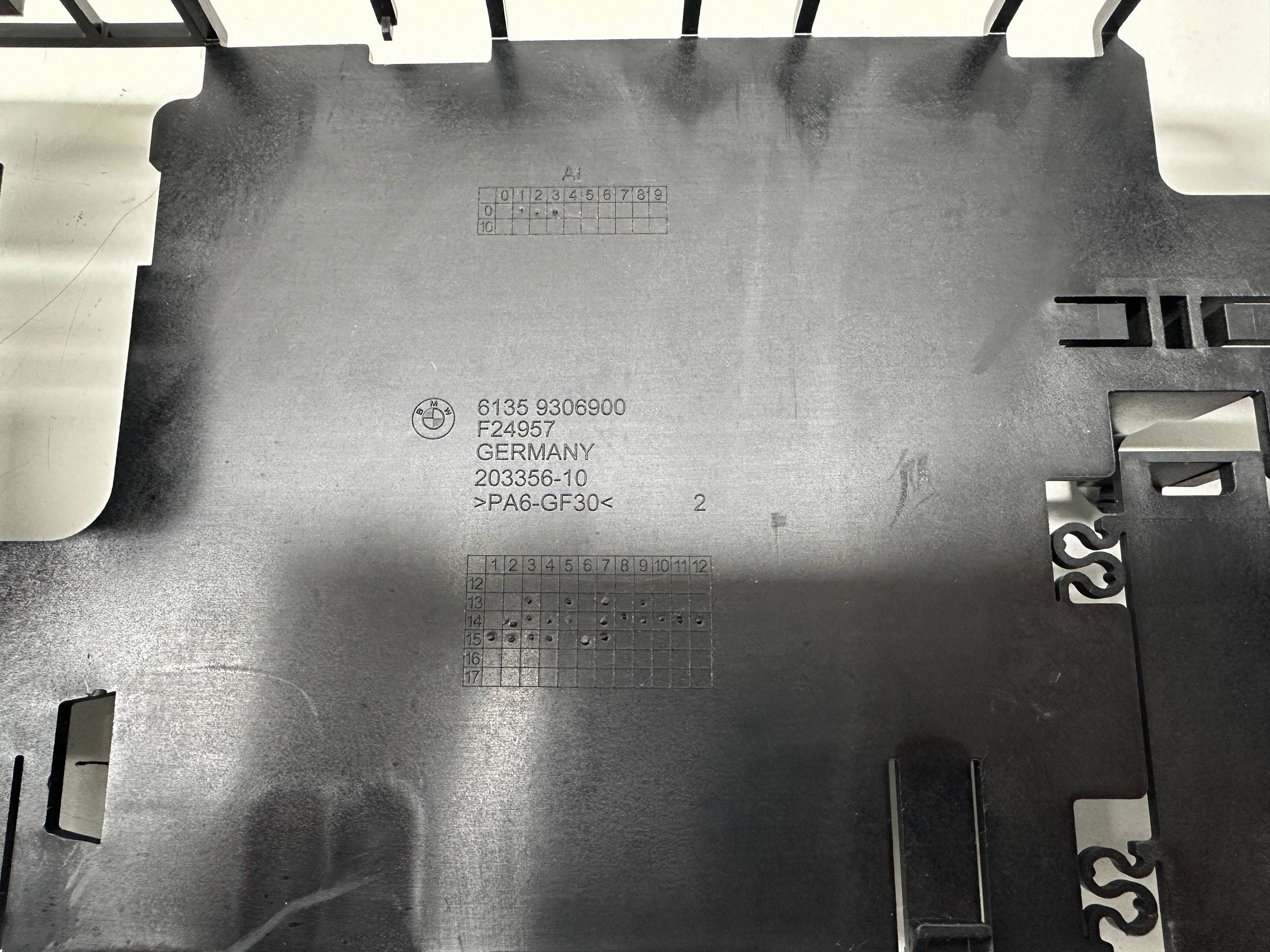 BMW 2 F45 2016 Engine Computer Mount 61359306900 image 6