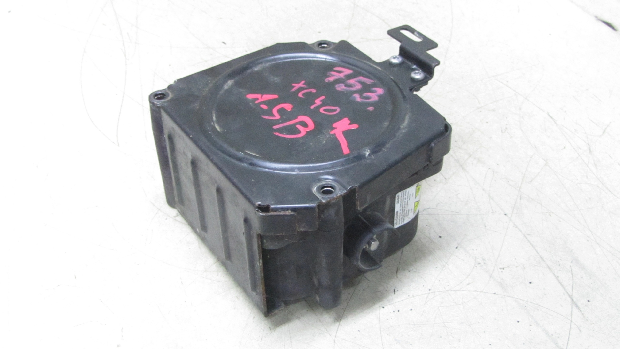 Kondensator Start-Stop Volvo XC40 1.5B Hybrid 32300818 image 2
