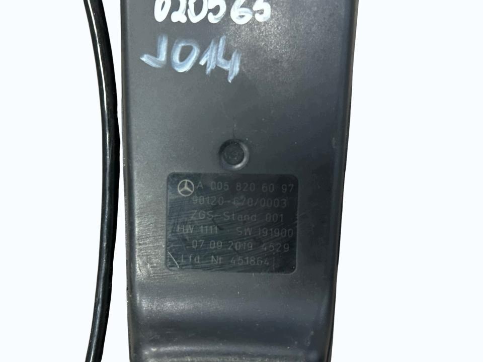 Air Suspension Control Unit A0058206097 image 3