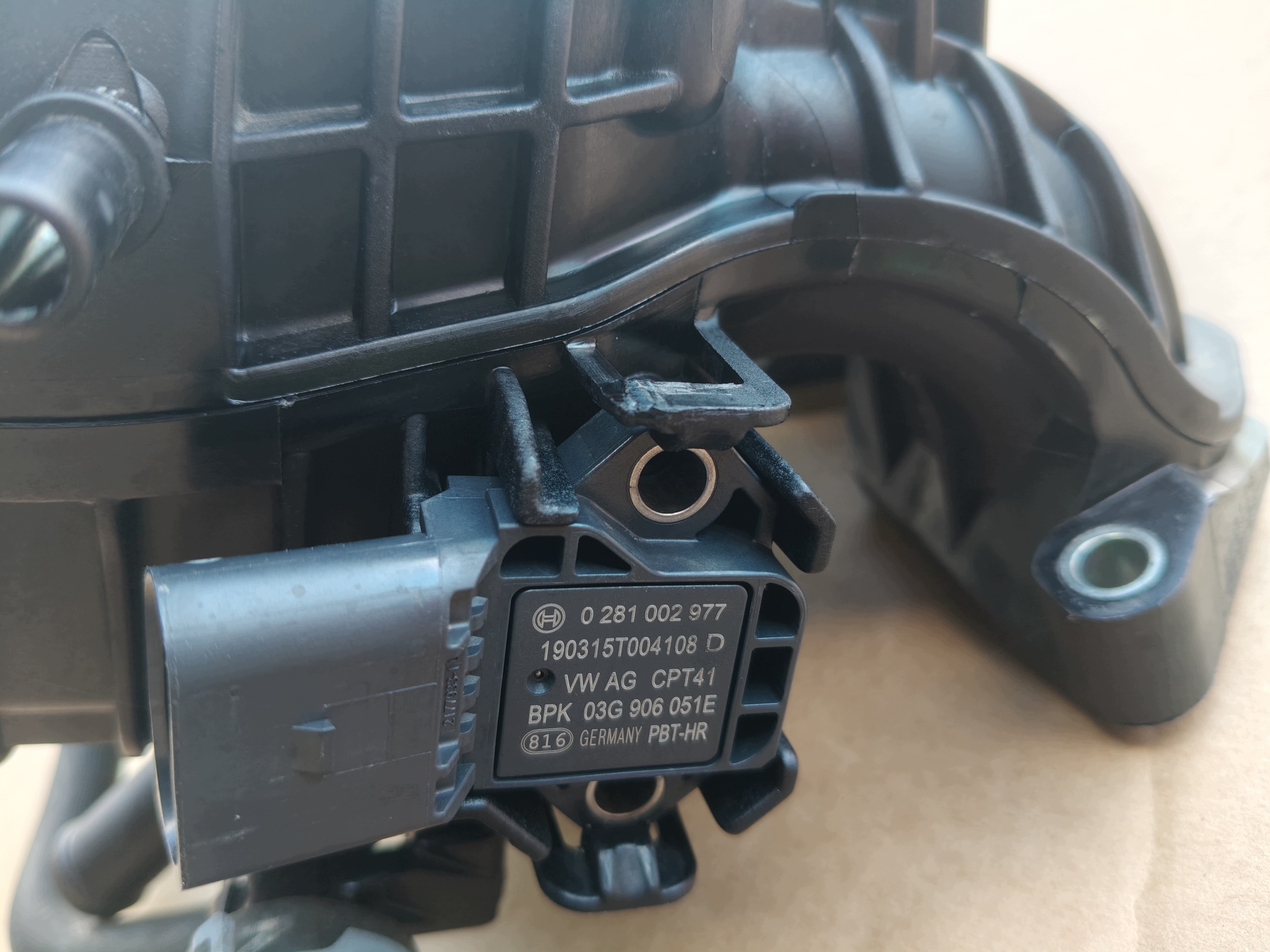 VW SKODA SEAT 1.0TSI Intake Manifold 04C129711E 04C129709E 2019 image 6