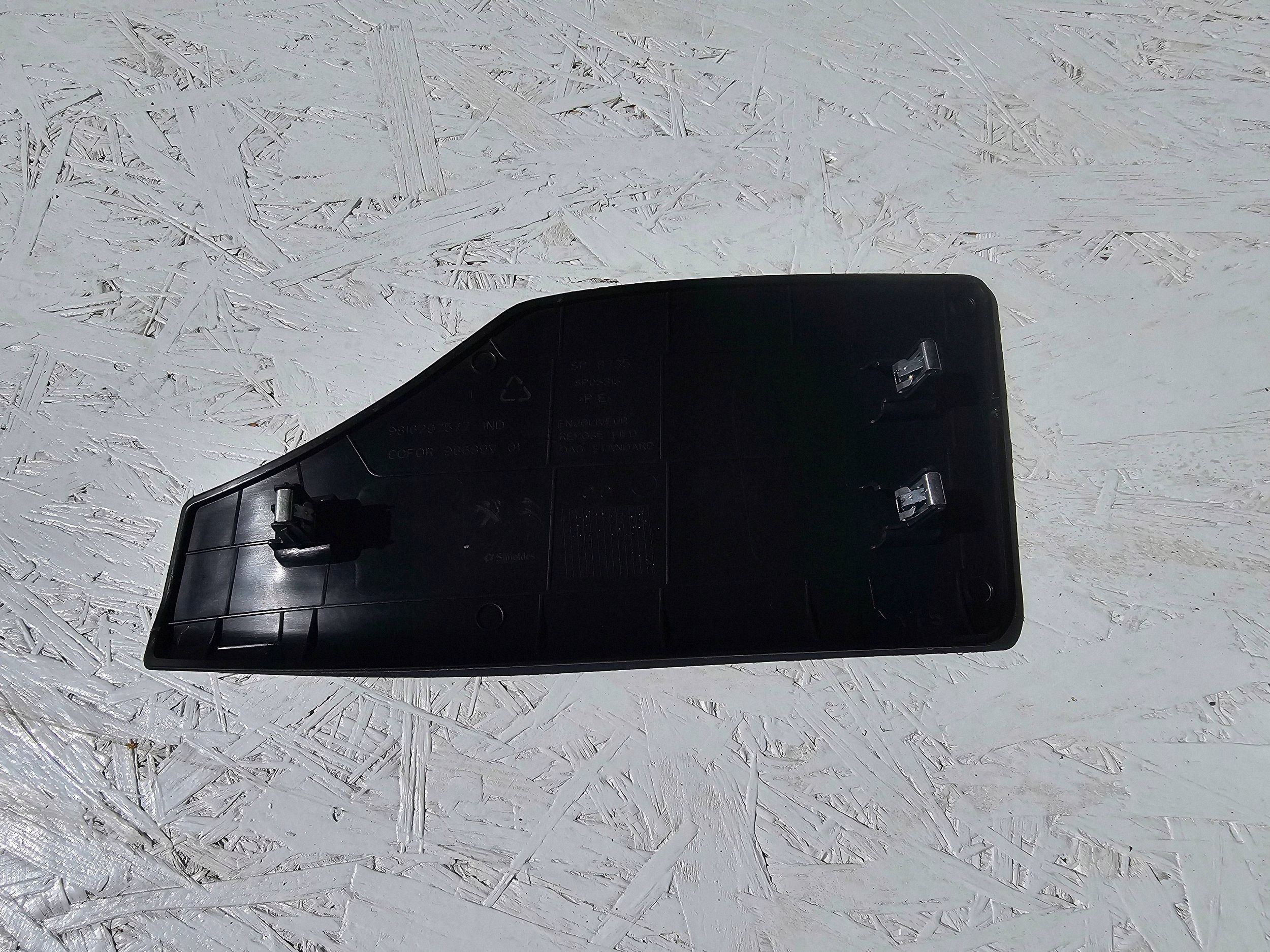 Peugeot 508 II Fußstütze 9816297577 image 3