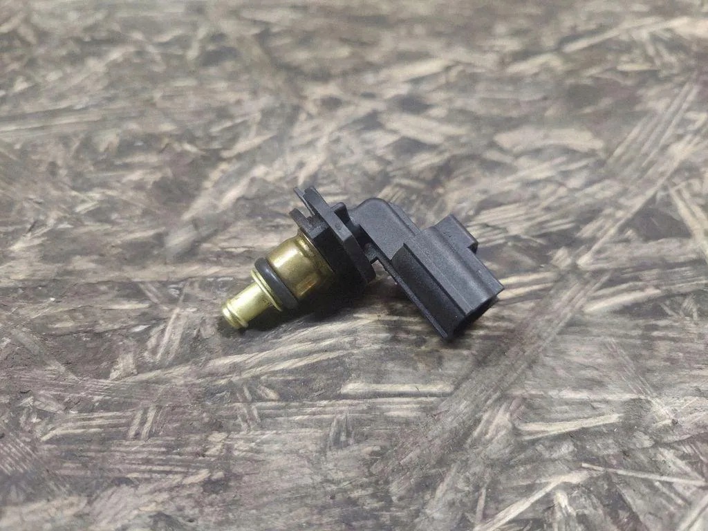 Coolant Temperature Sensor Land Rover OEM 3L8A12A648AA image 2
