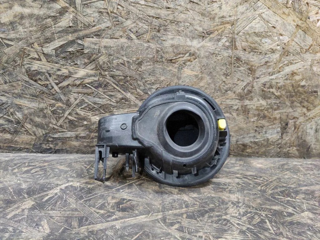 Trappe à carburant Opel Astra J 13375739 2012 image 3