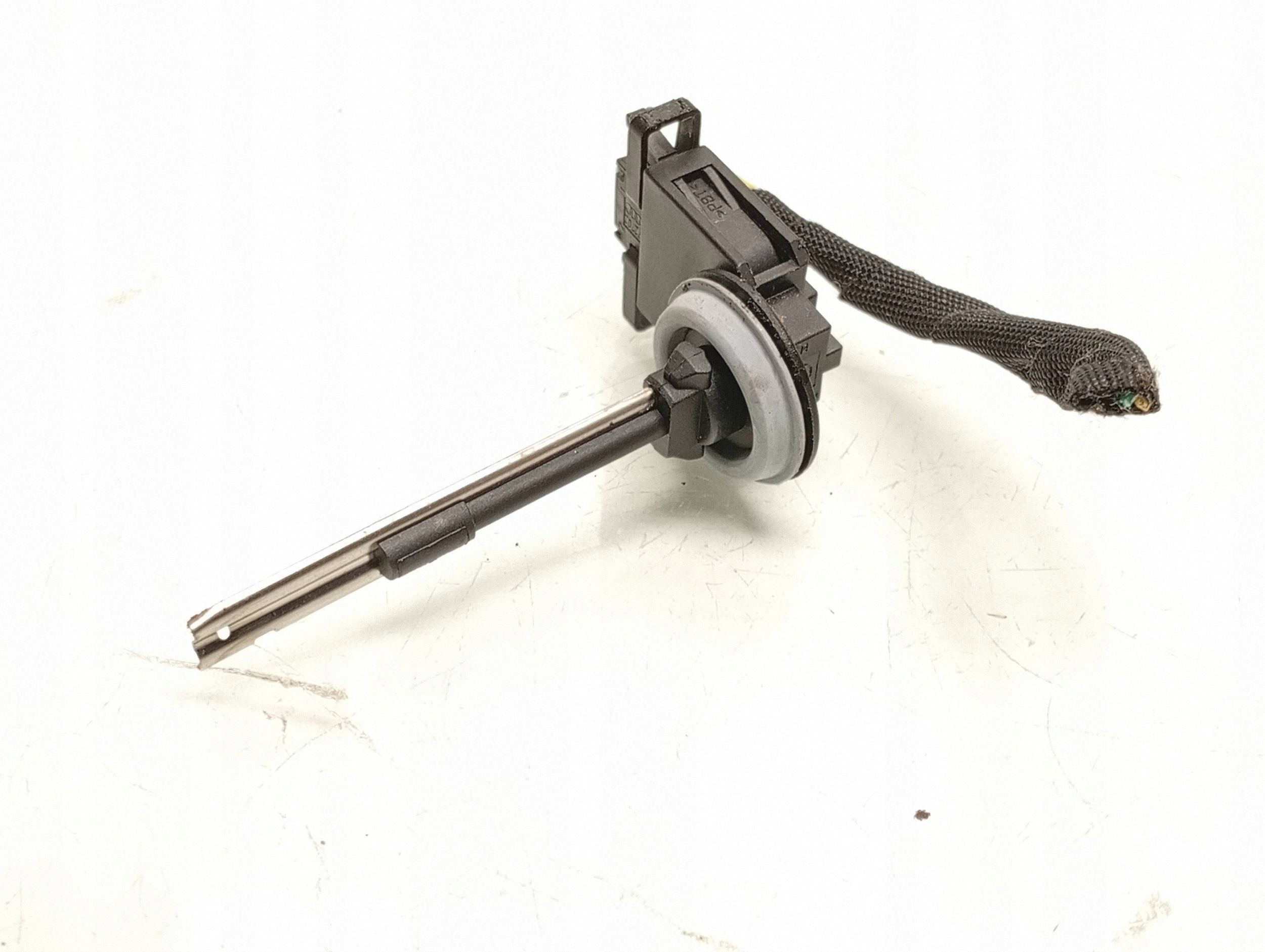 2021 Porsche Macan (95B) Sensor de temperatura interna 6Q0820539 image 2