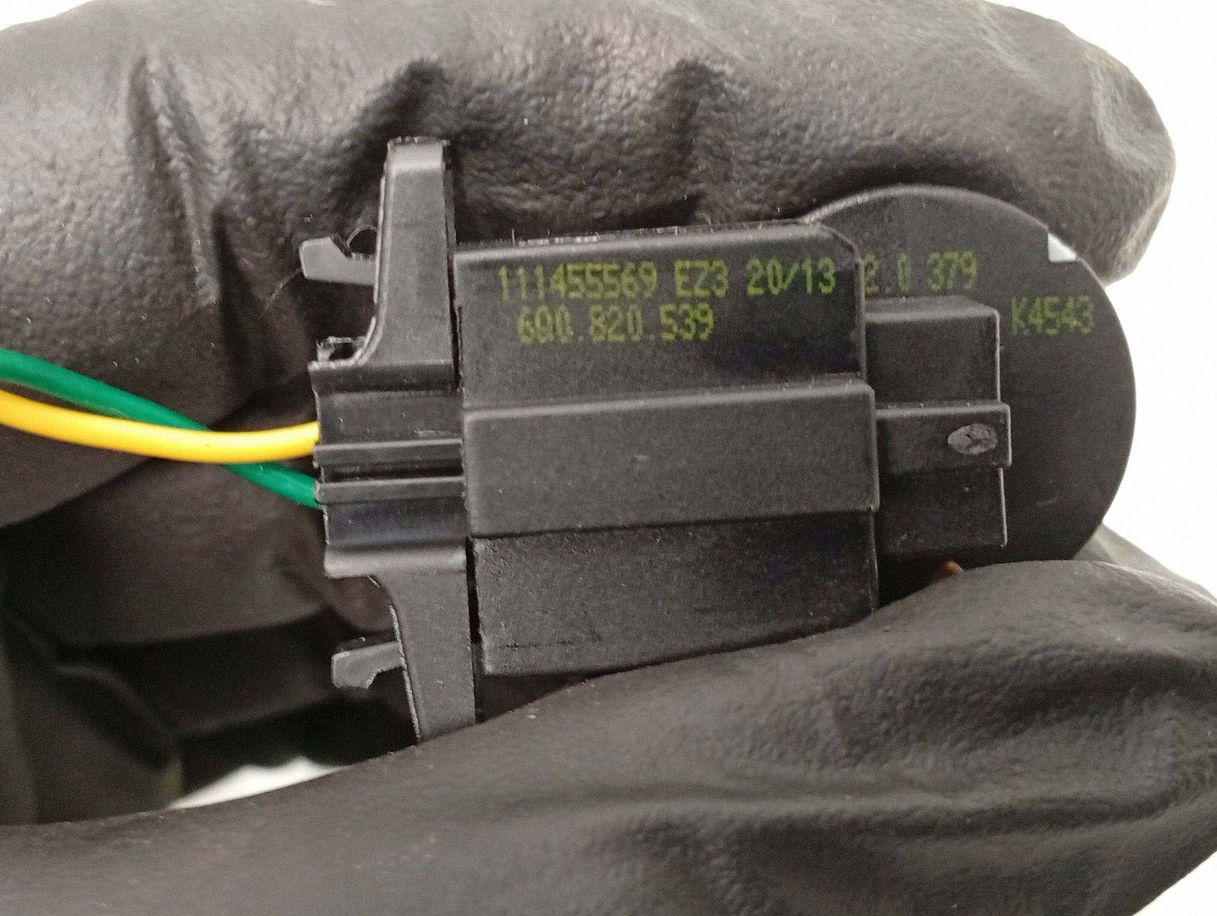 2021 Porsche Macan (95B) Sensor de temperatura interna 6Q0820539 image 5