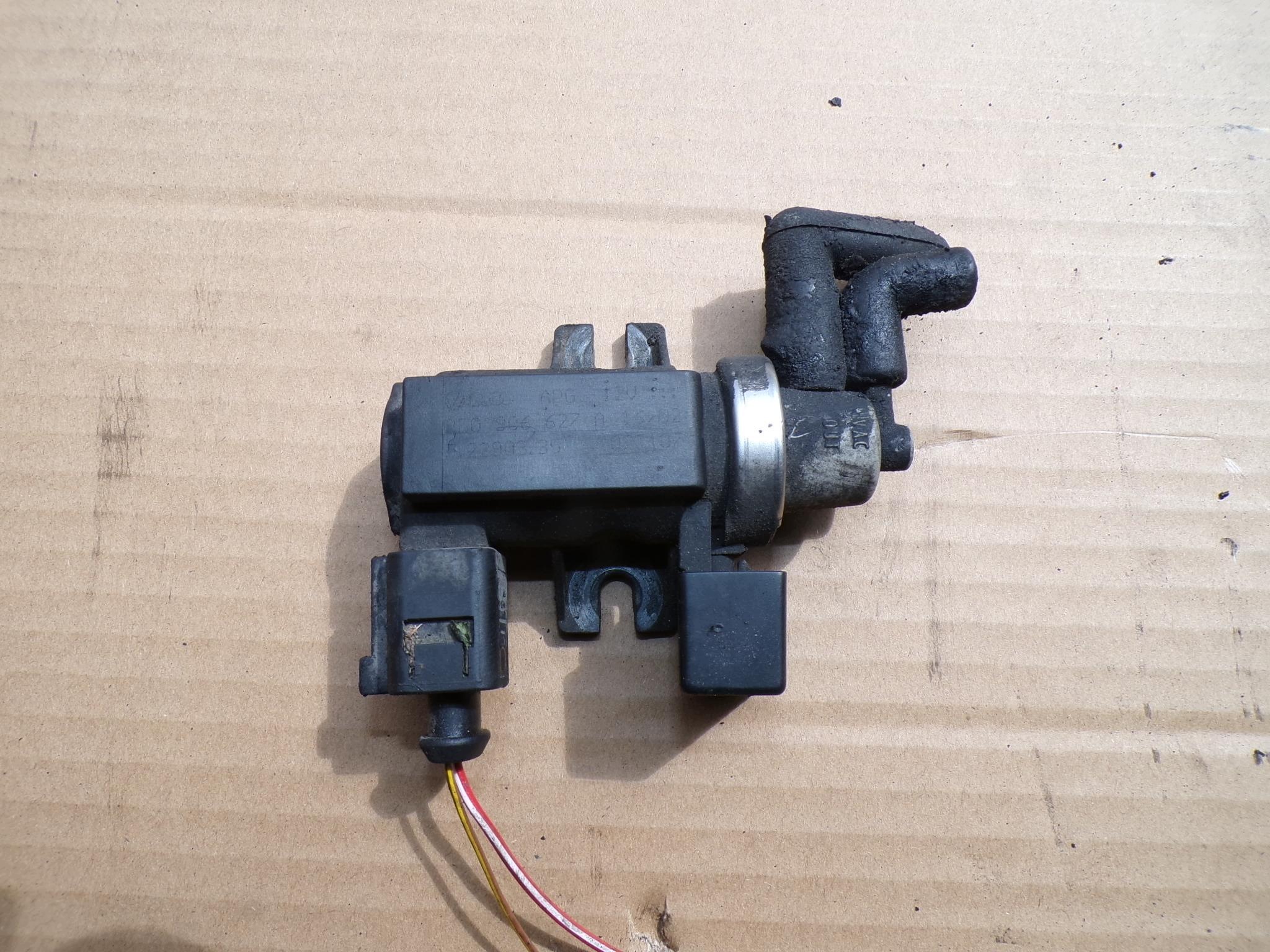 Electroválvula sensor turbo Audi A4 VW Passat B5 1.9 TDI 8E0906627A image 2