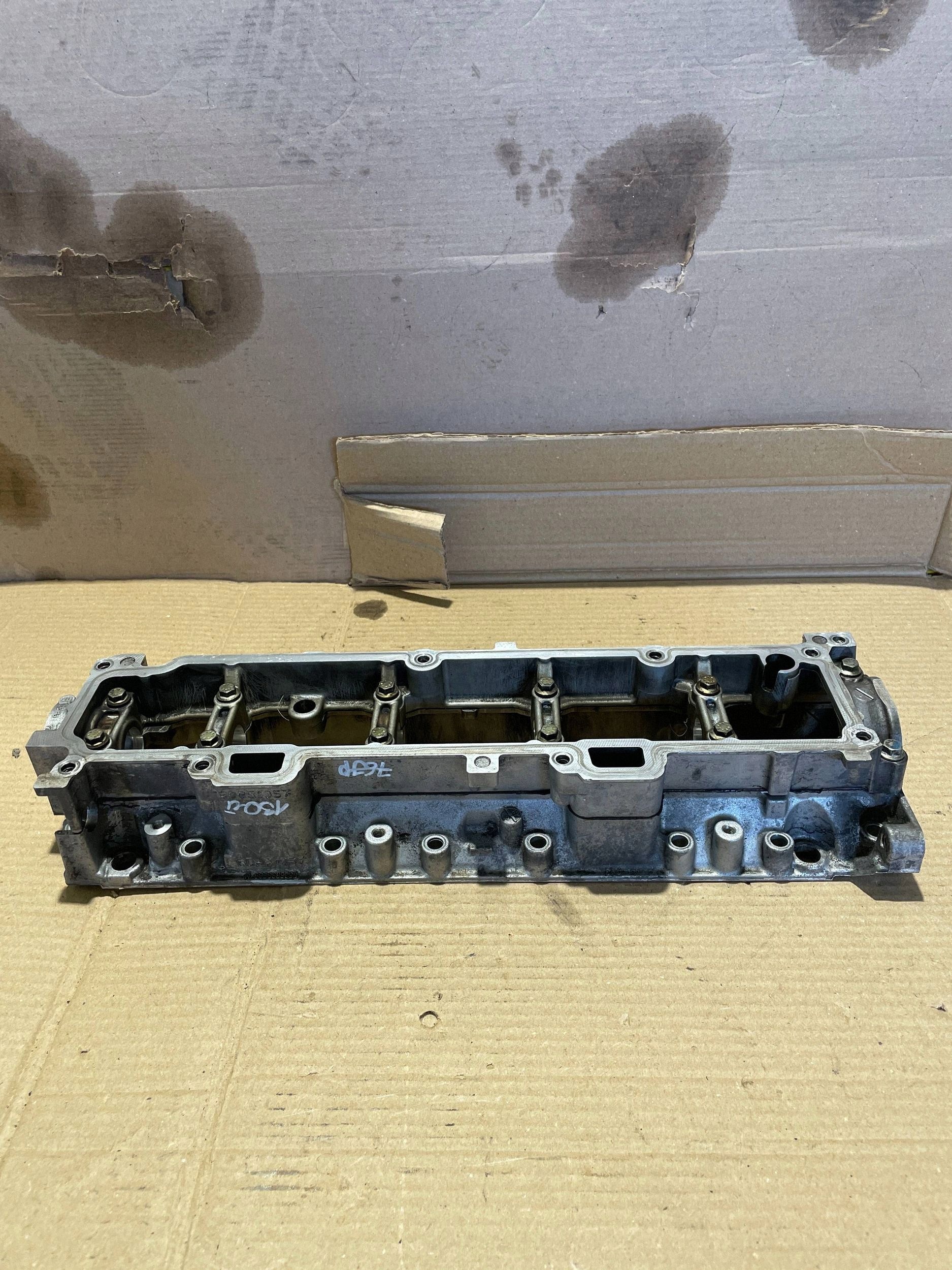 Citroen C2 Boîtier arbre à cames H0889689E96 image 8