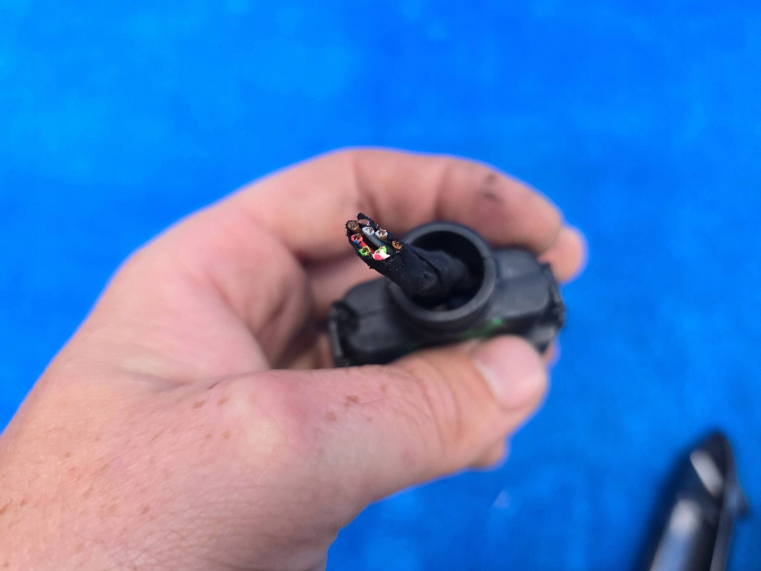 Used BMW OE Body Connector Socket Right DWZ11166 image 5