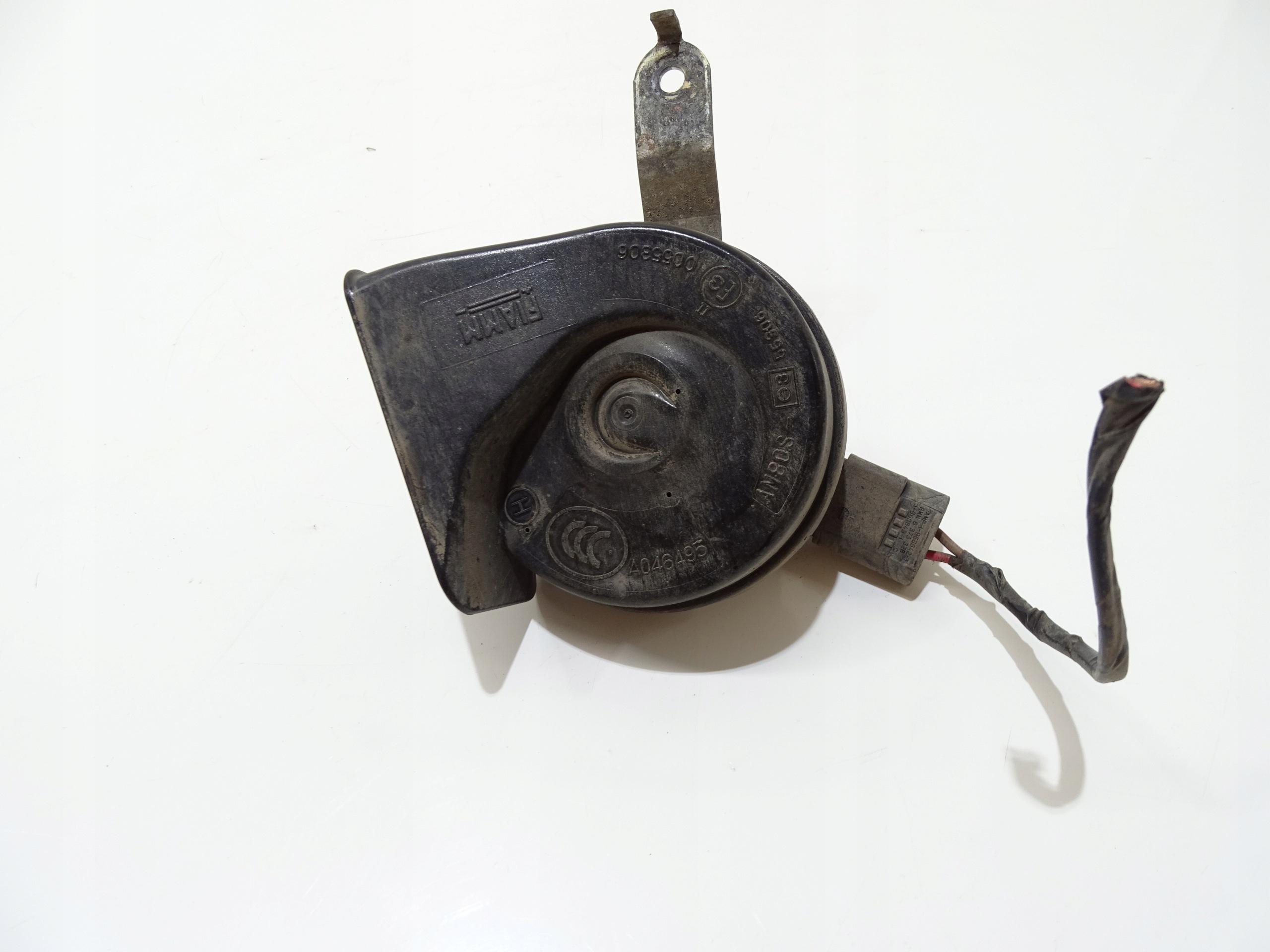 BMW X3 F25 X4 F26 Hupe Hochton 7217703 image 4