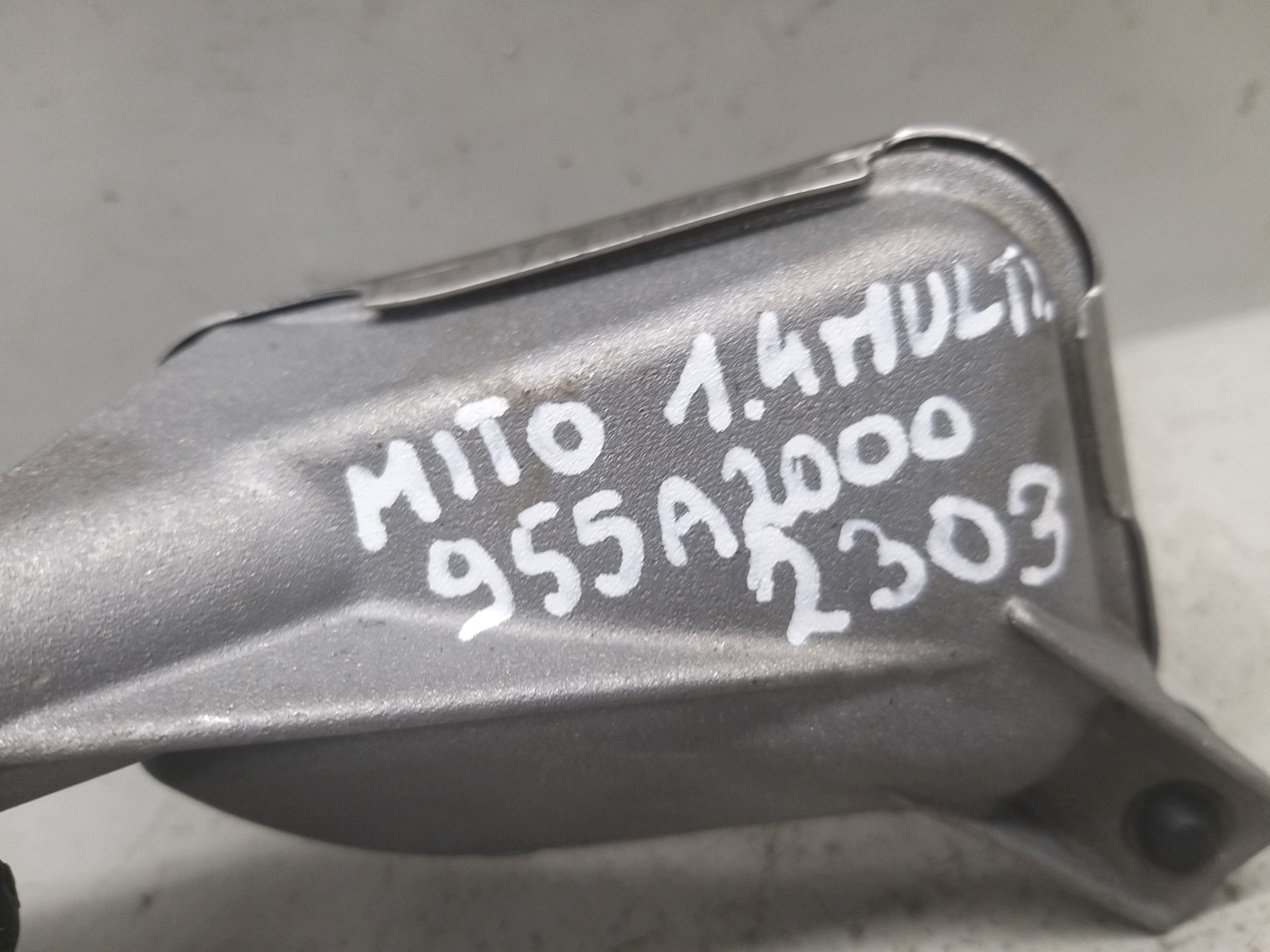 Alfa Romeo 1.4 MultiAir öljysumutin image 9