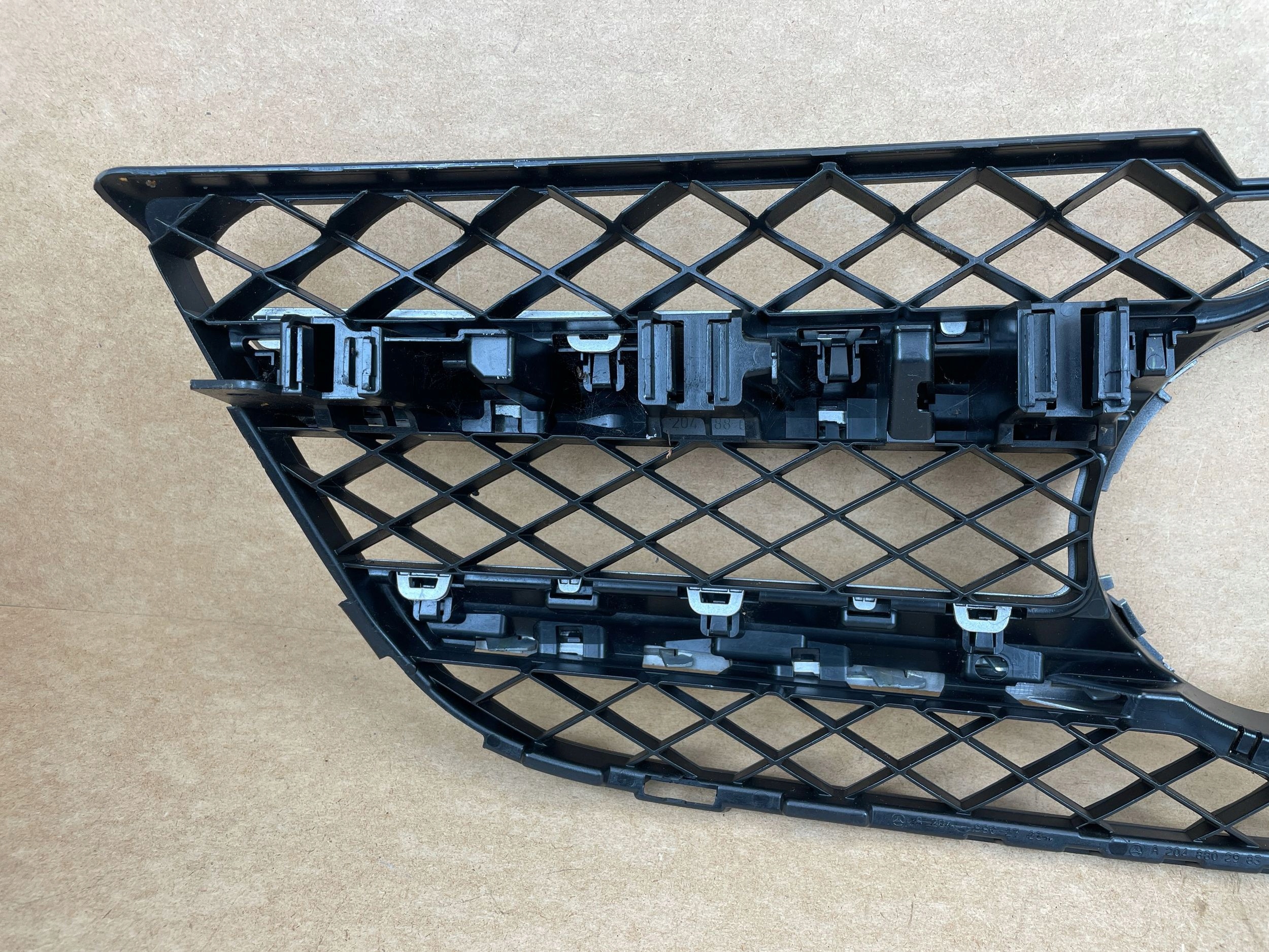 Grade di para-choque dianteiro Mercedes GLK X204 W204 2012-2015 A2048802983 image 6