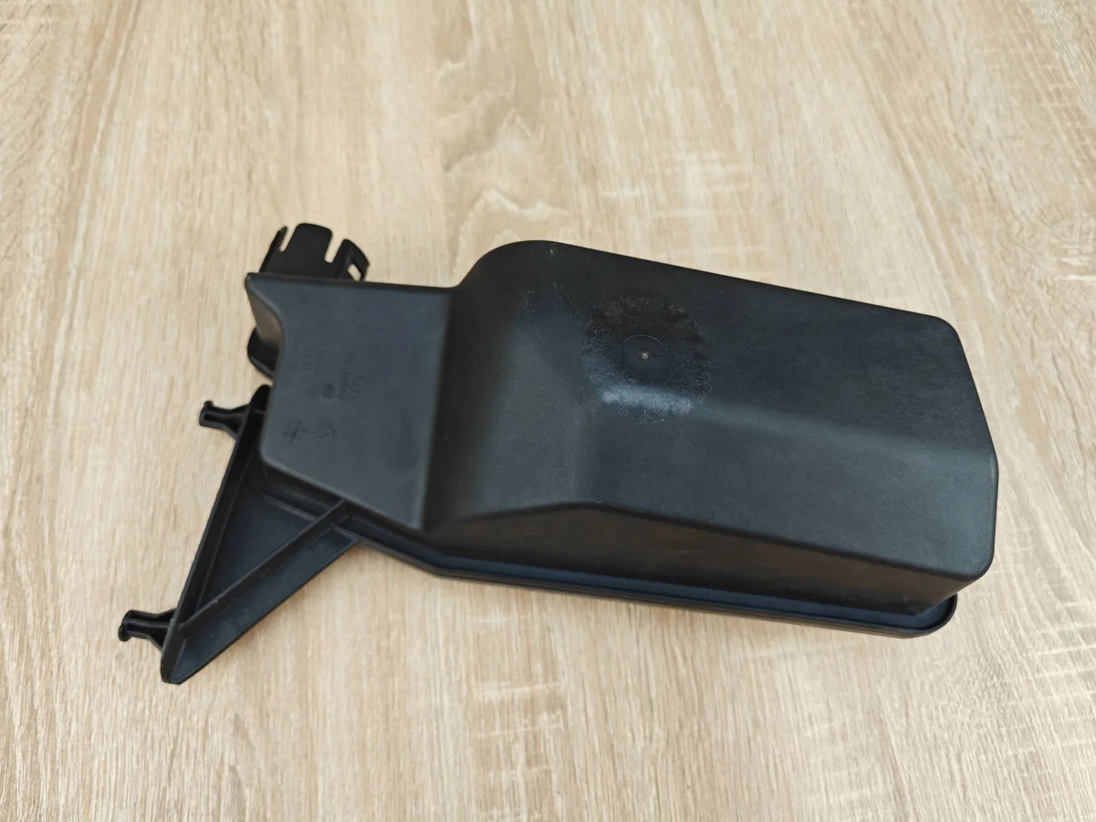 Luftresonator BMW 3.0D G30 G31 G11 8575040 image 3