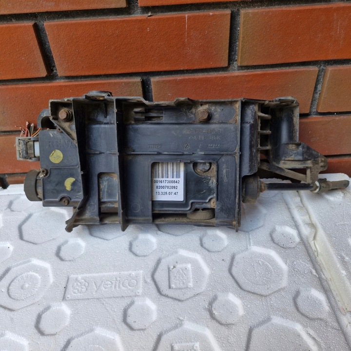 RENAULT SCENIC II MODULE COMMANDE FREIN MAIN 8200702092