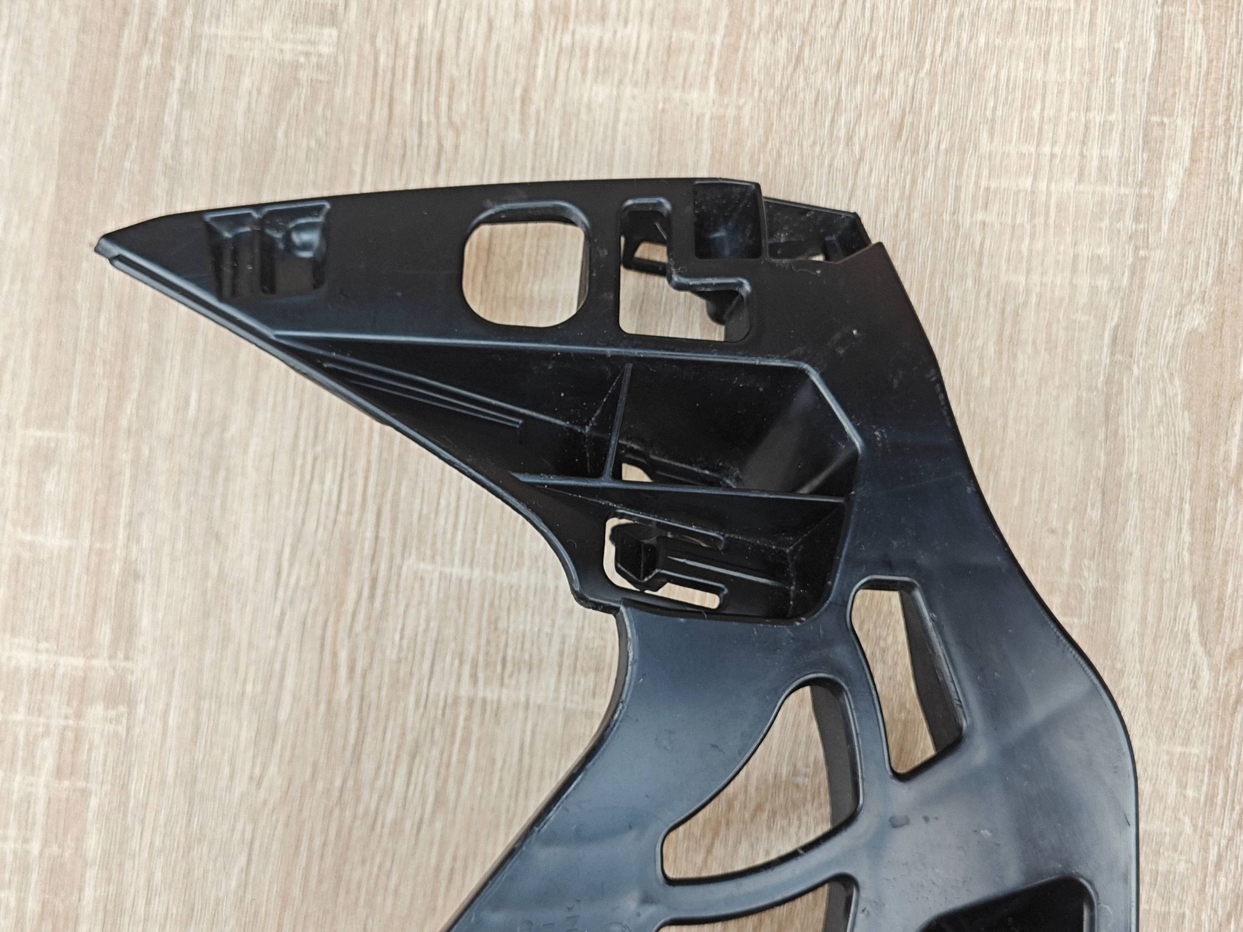 Support pare-chocs avant droit BMW 5 G30 G31 image 3