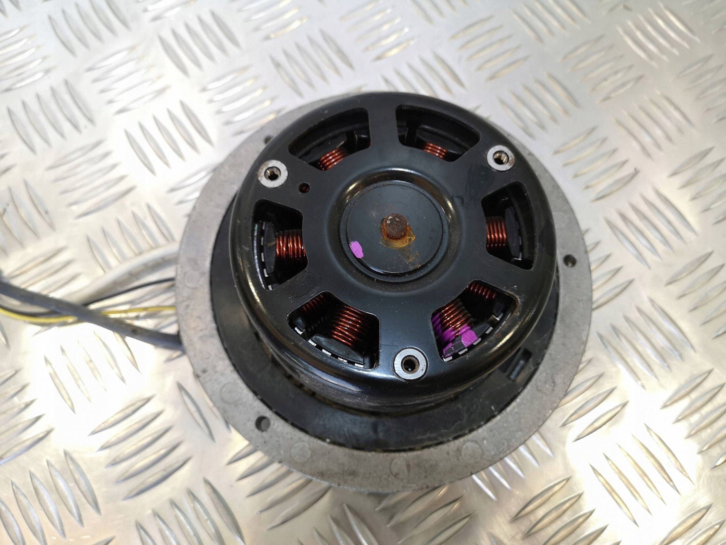 Ventilateur Maserati Quattroporte Ghibli image 5