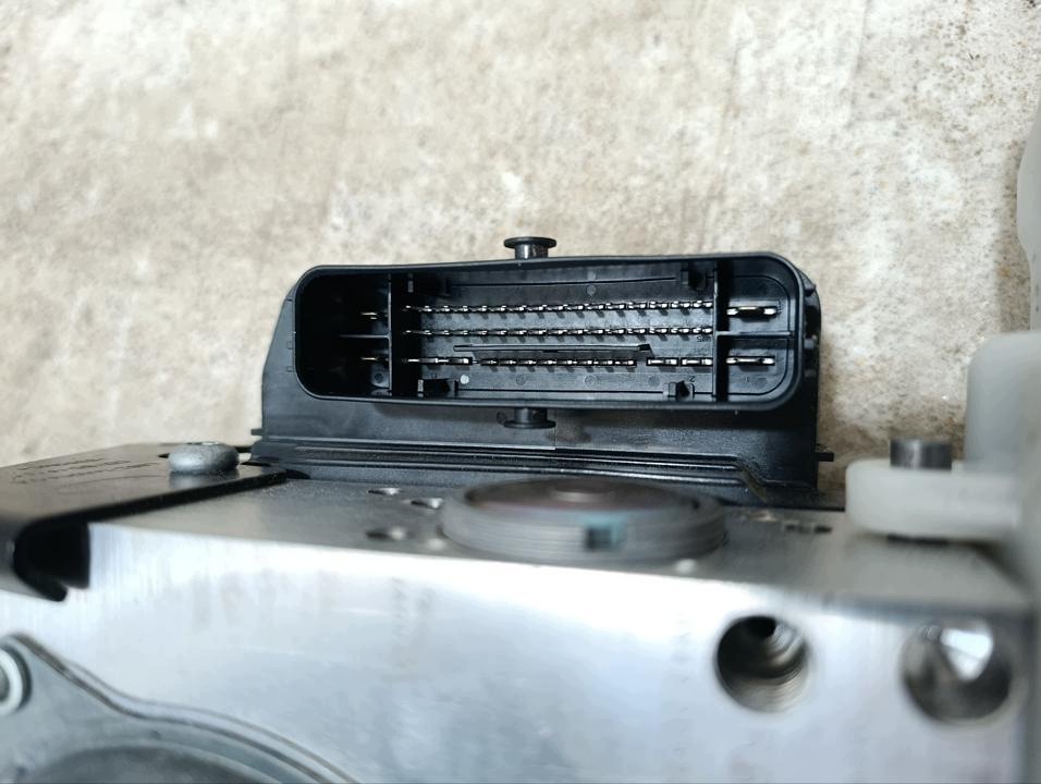 Rempomp MY422D522AG Land Rover Defender image 7