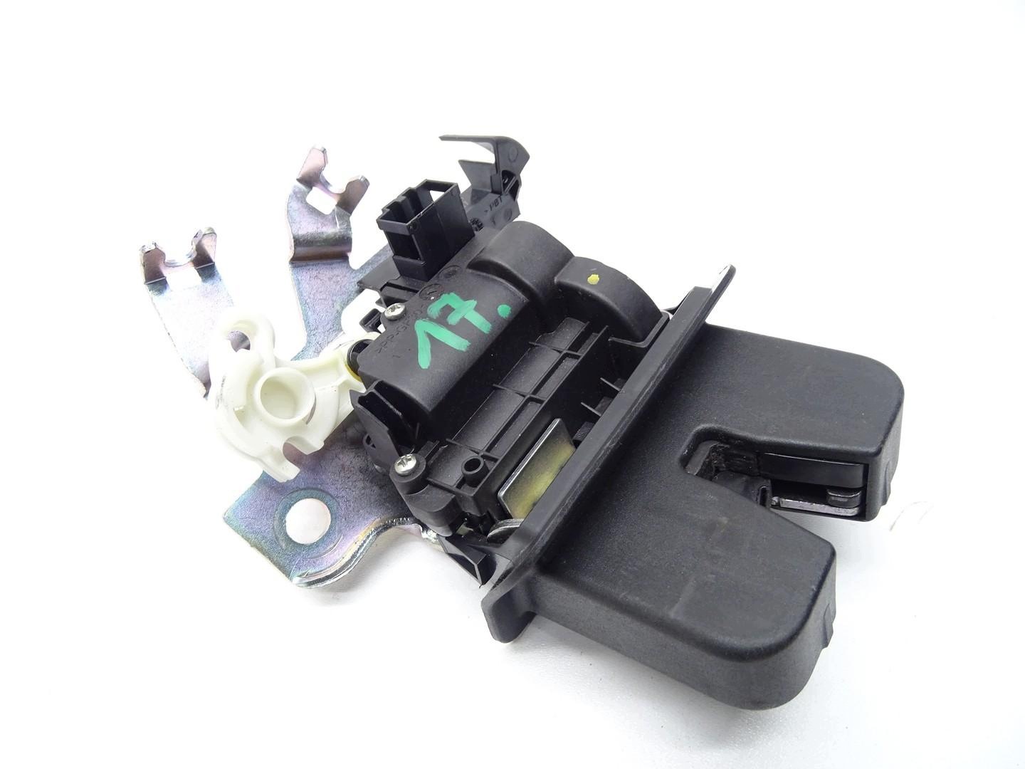 Trunk Lid Lock 8W0827503 Audi A4 B9 A5