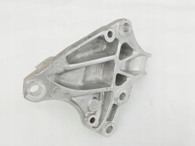 Toyota Proace 2.0 D4D Axelstöd 9653552680 image 3