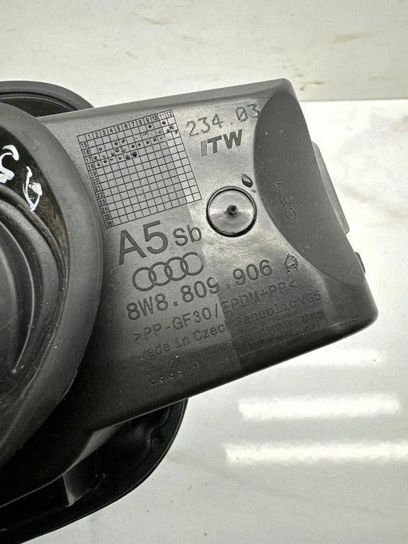 Kraftstoffklappe Audi A5 Sportback 8W8809906A image 8