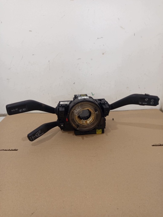 VW Passat B6 farmari 2005-2010 yhdistelmäkytkin 3C9953513C
