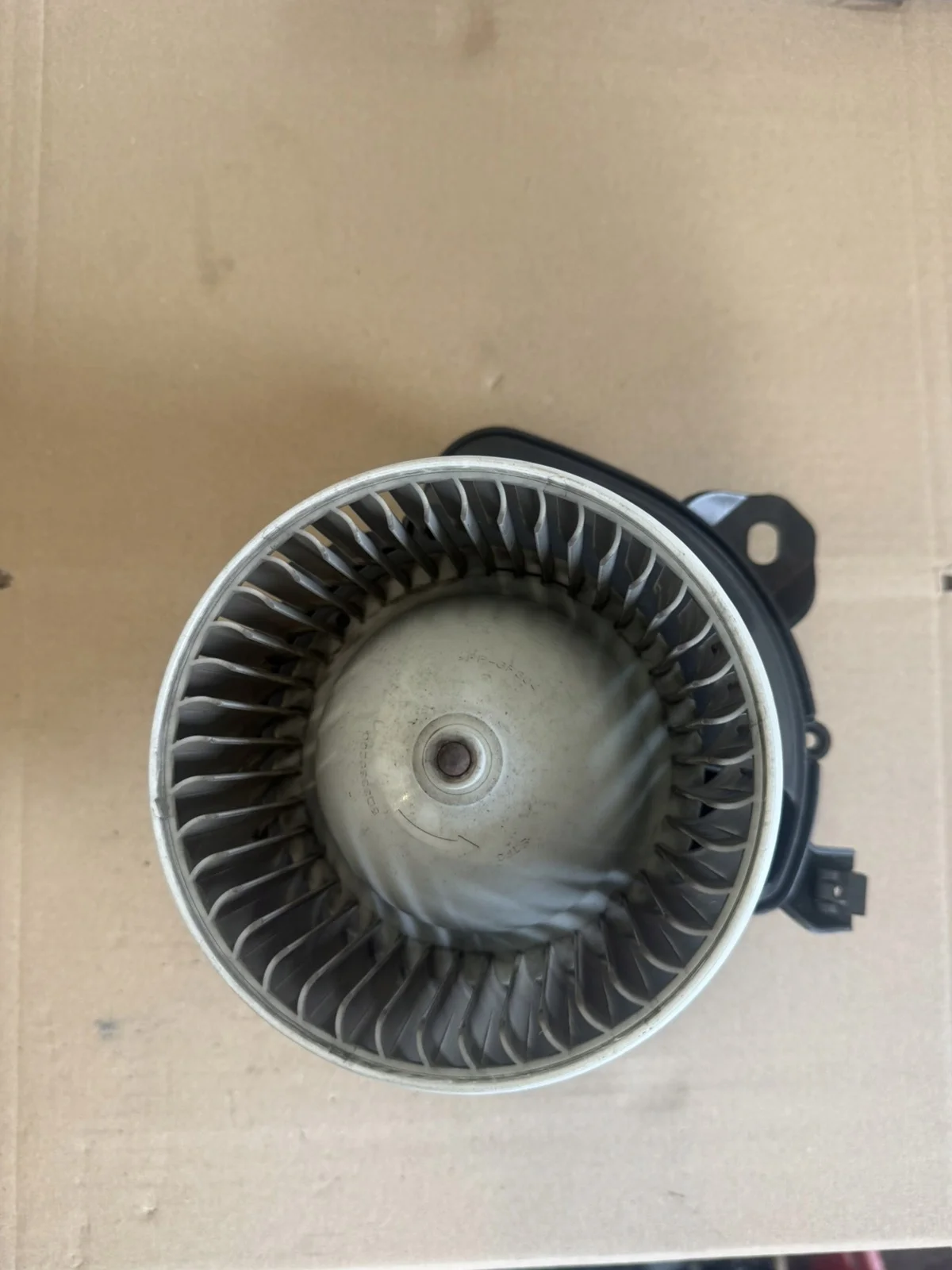 Gebläse DENSO DEA09046 - Gebraucht image 3