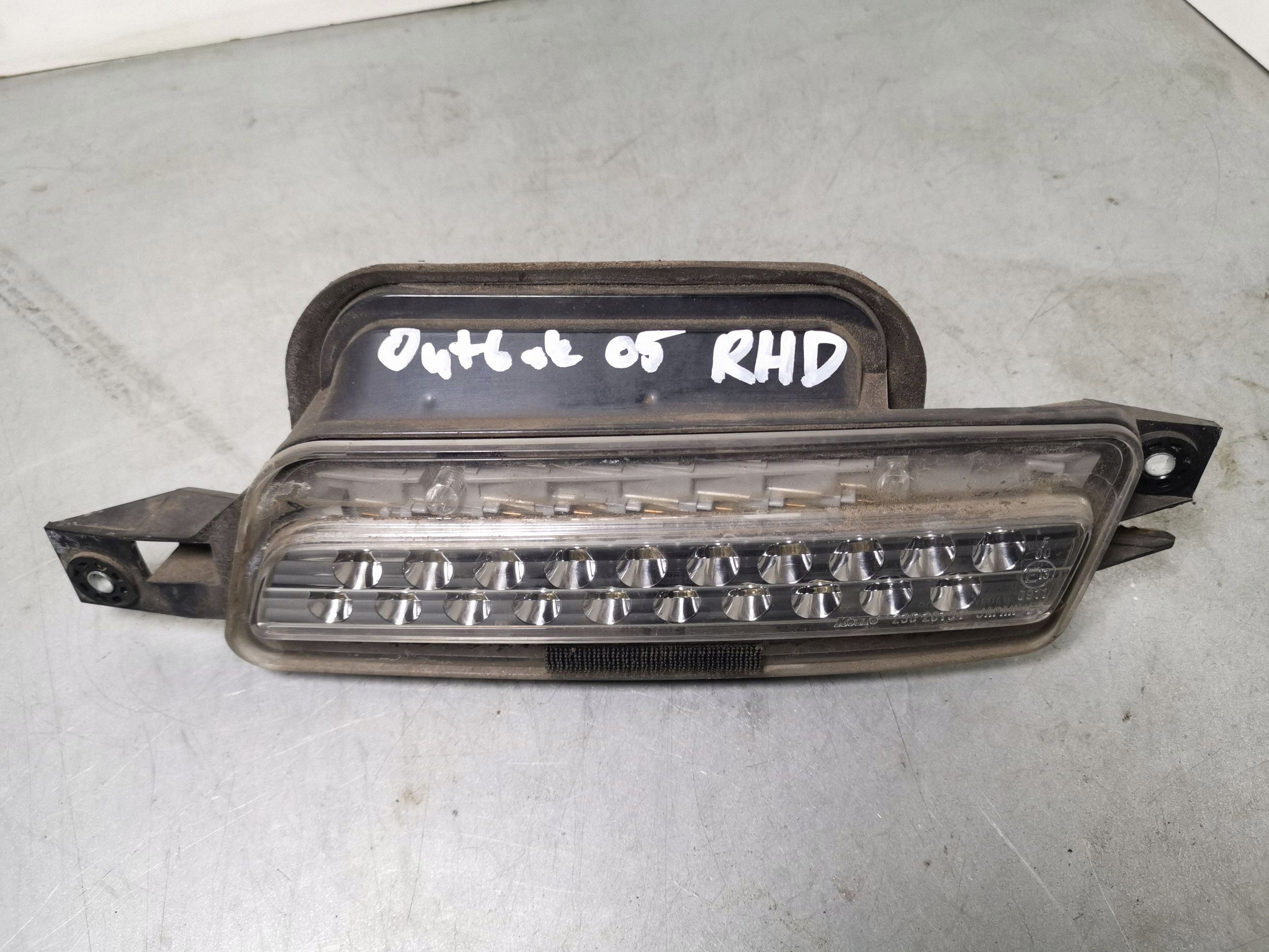 Subaru Outback 2005 Lampe de recul 23620794 image 3