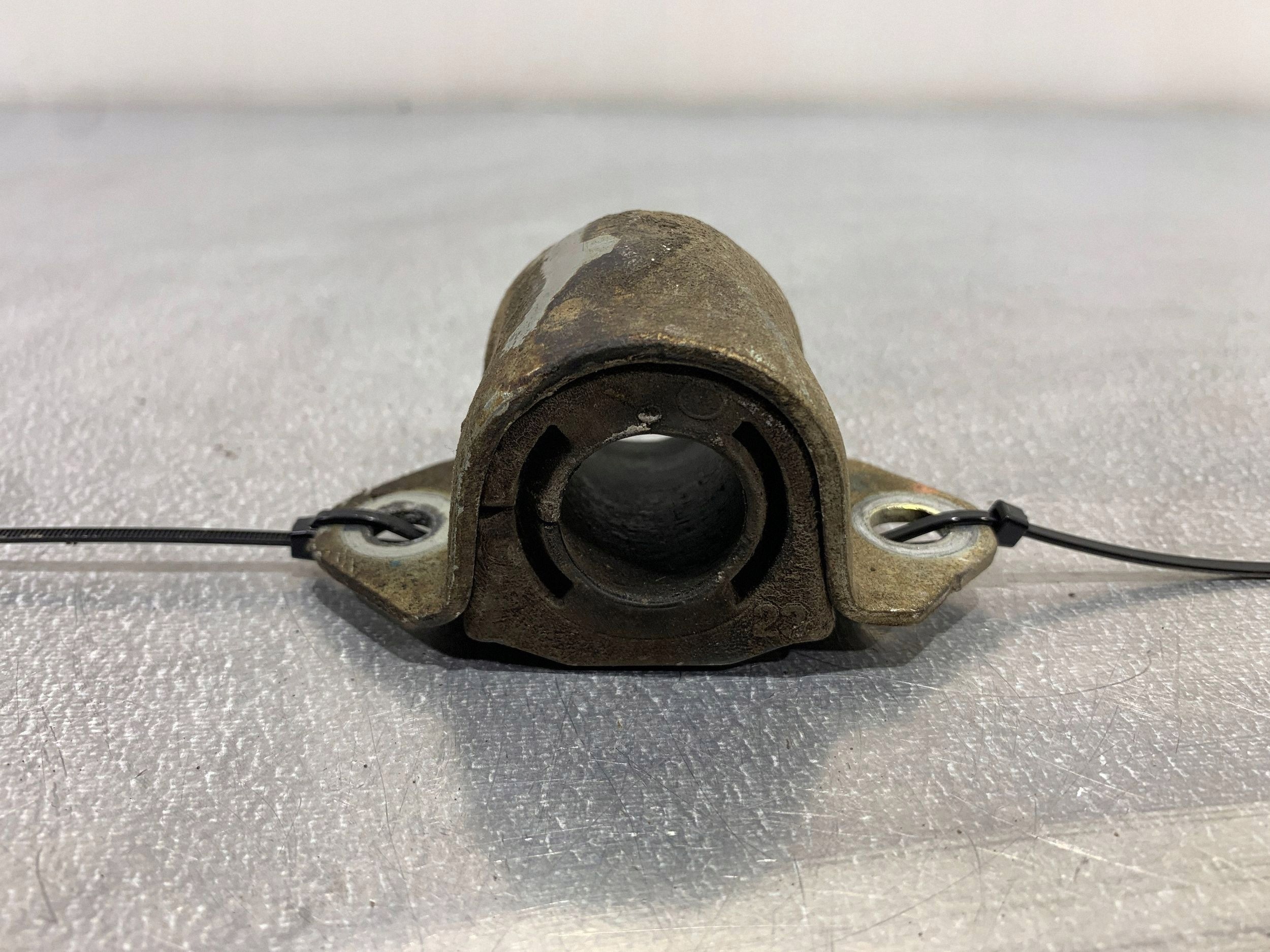 2014 Subaru Forester SJ Front Stabilizer Link OEM FBZ19351