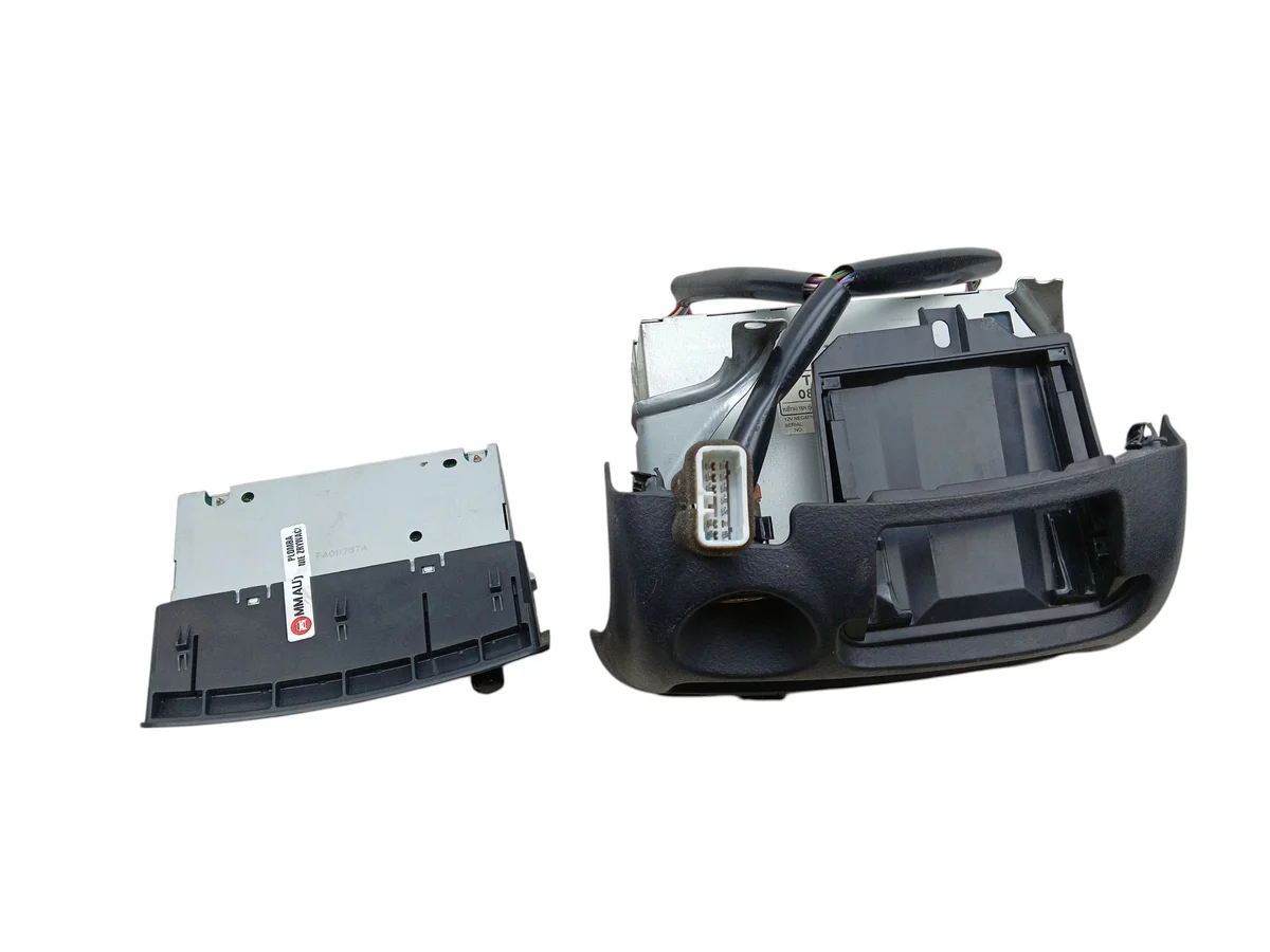Radio Yaris 86120-0D022 08601-00906 image 8