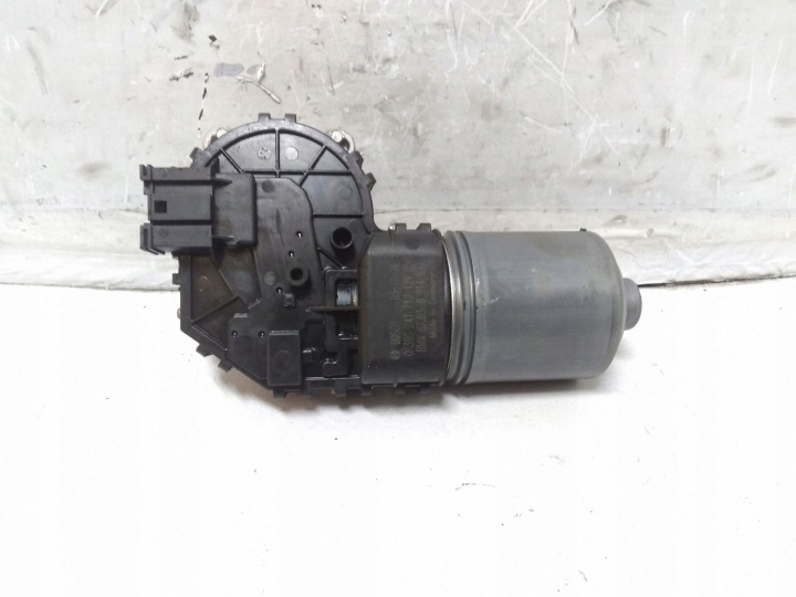 BMW 3 (E46) 0390241712 pyyhkijän moottori 2.0L diesel 2003
