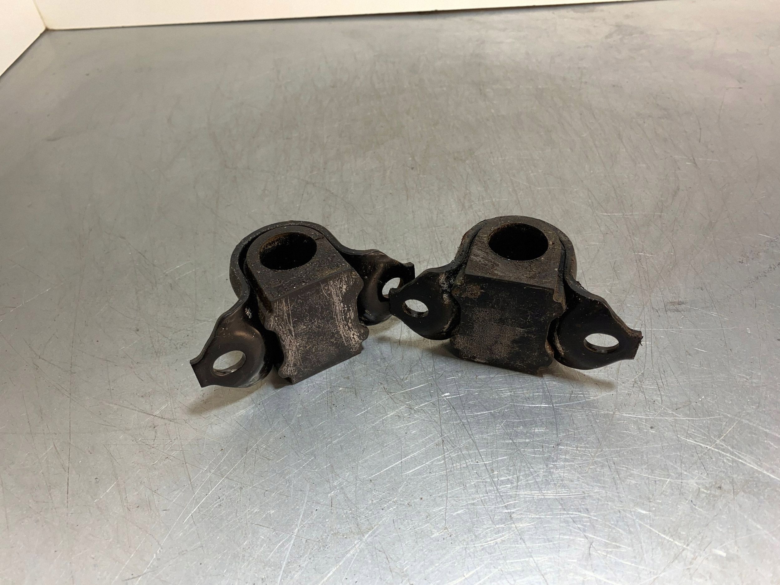2017 Toyota Prius XW50 Front Stabilizer Link OEM FBZ25715