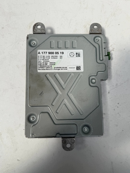 MERCEDES CLA 250 W118 OHJAUSYKSIKKÖ TIETOKONE A1779000519