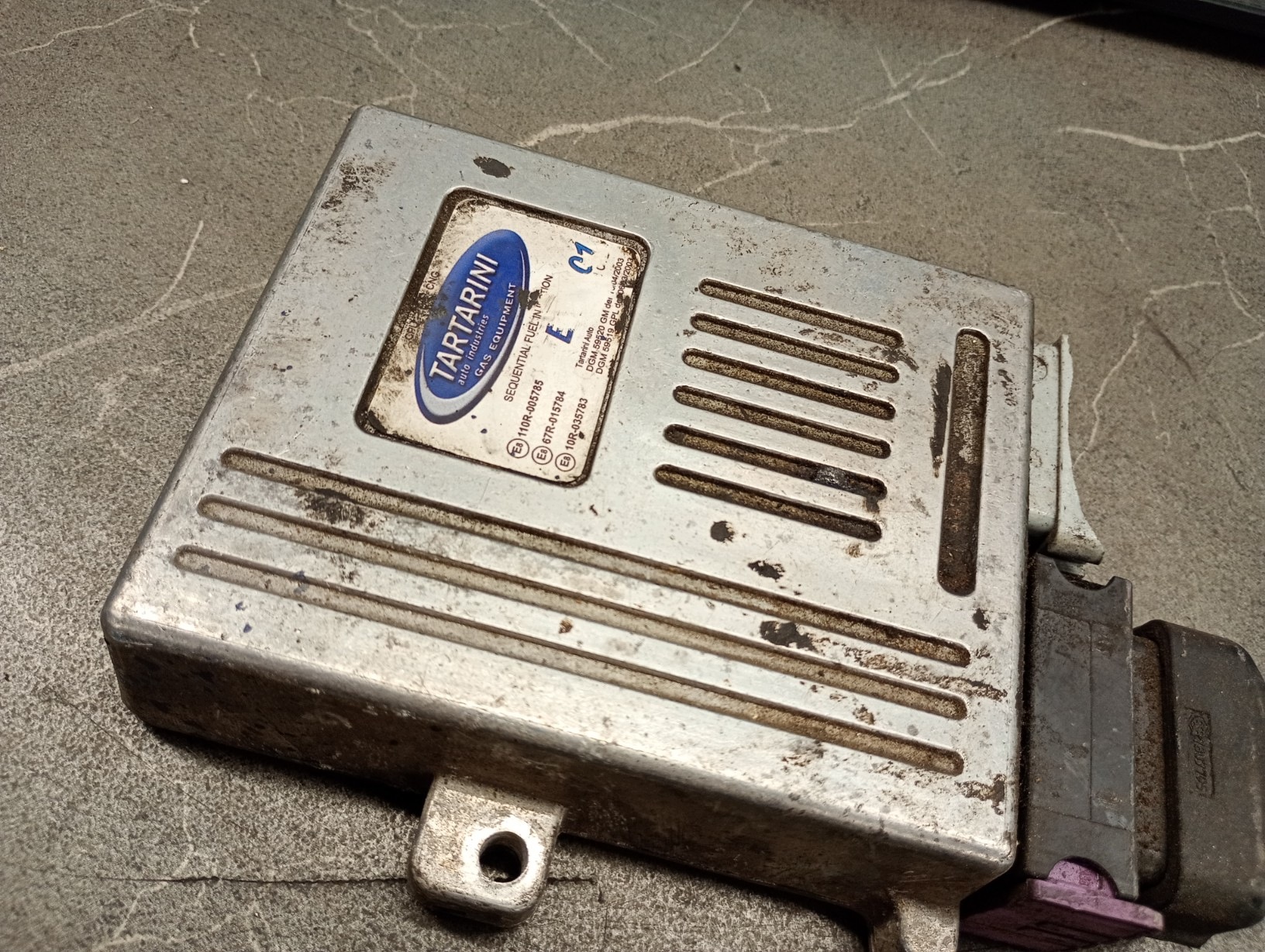 Engine control unit FIAT TIPO II 1.4B 110r-005785 67r-015784