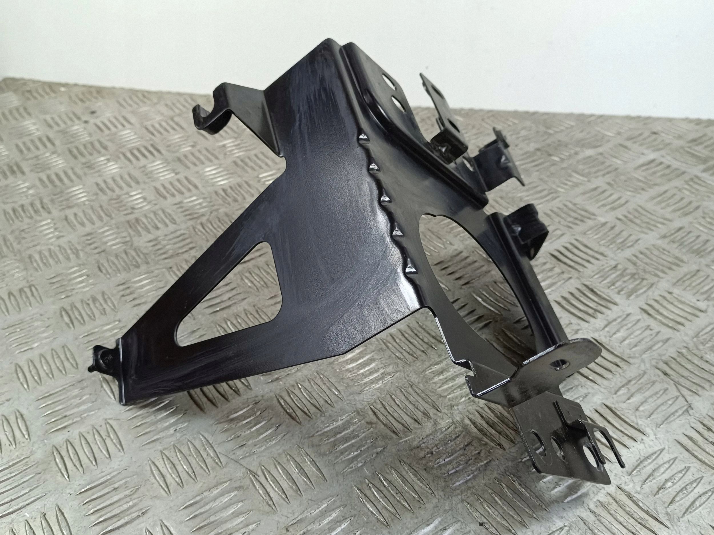 2022 Nissan Qashqai J12 Engine Computer Mount image 3