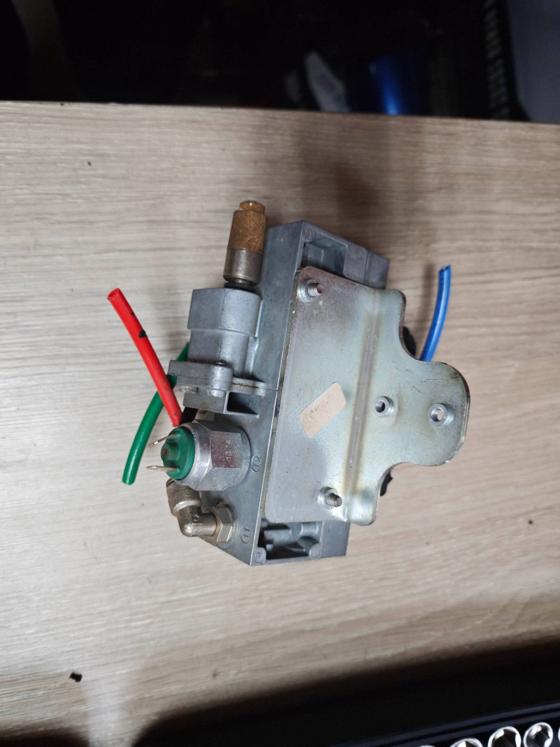 Elektroventil Türbus Solaris Urbino 12 Wabco 4726000220 image 2