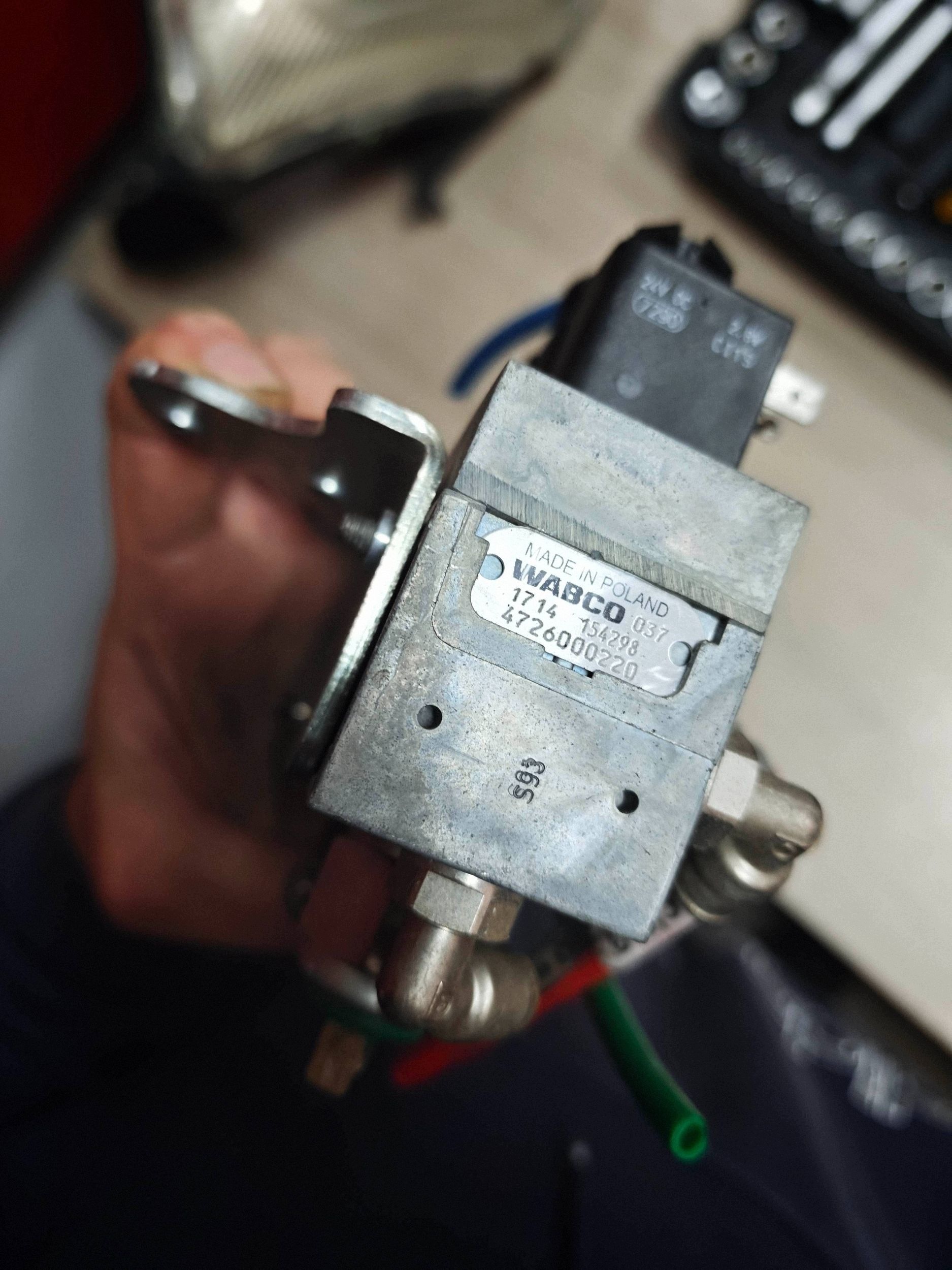 Elektroventil Türbus Solaris Urbino 12 Wabco 4726000220 image 3