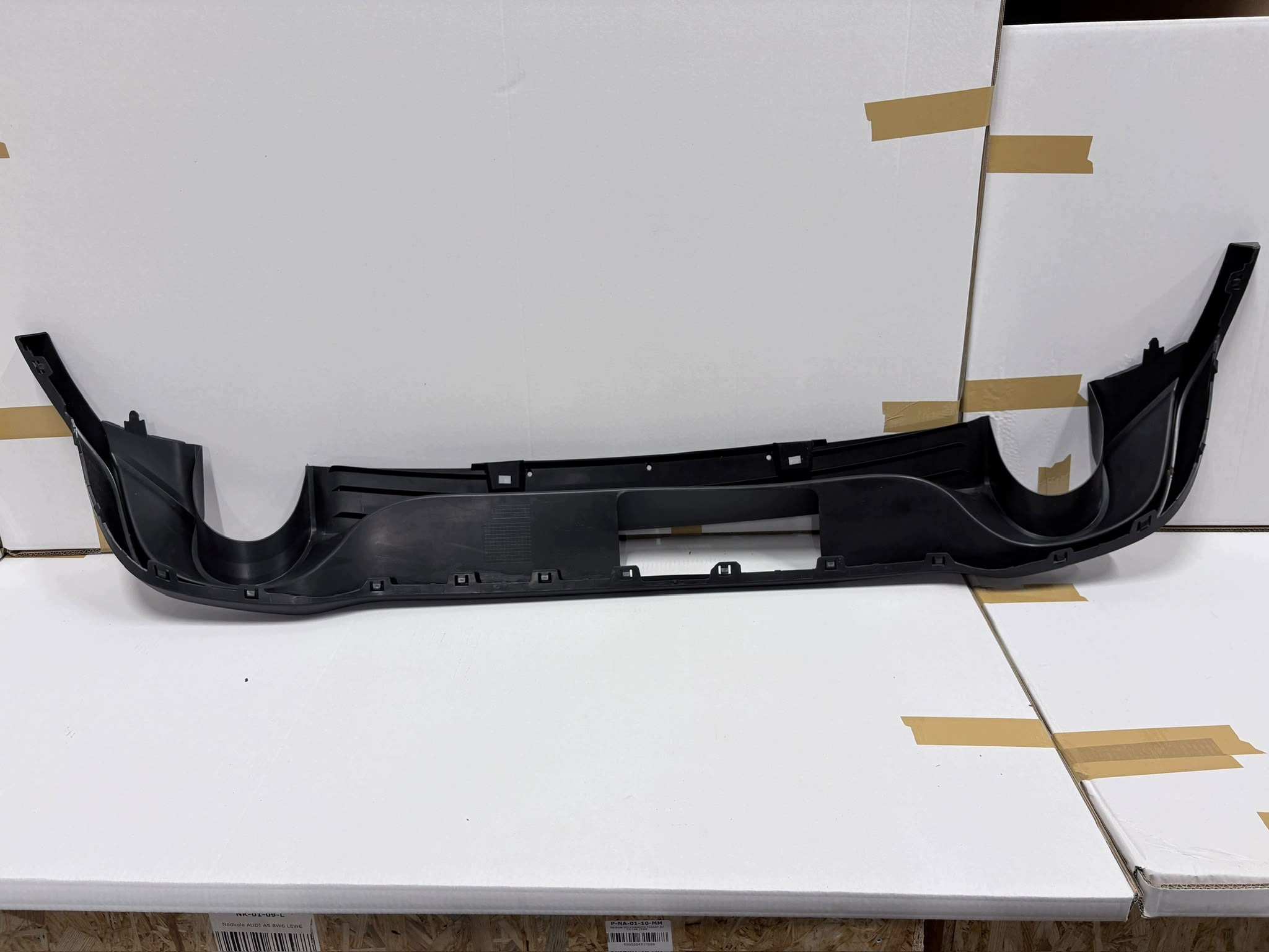 Rear Bumper Diffuser for VW Golf VIII GTI 19-24 image 5