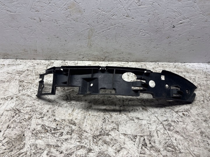 VW Touareg (7LA, 7L6, 7L7) etupuskurin vasen liukukappale 7L6807183C