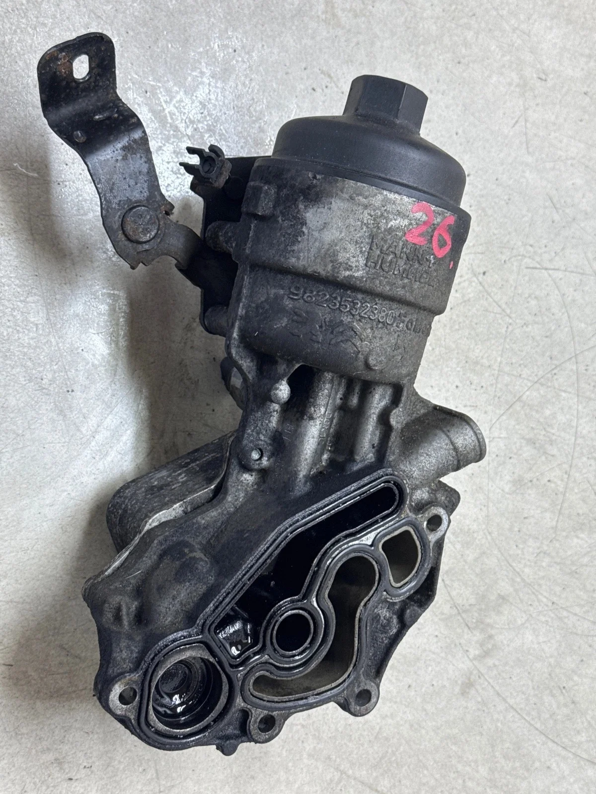 Gehäuse Ölfilter Kühler Opel Grandland X 1.5D image 3