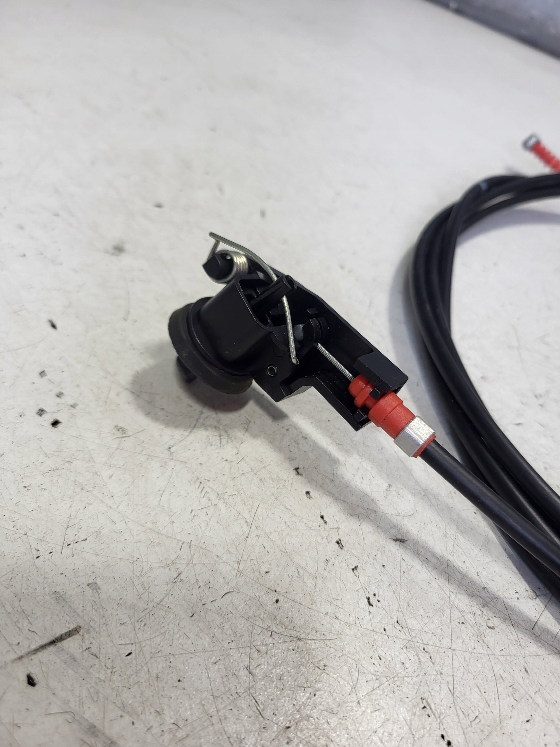 Renault Kadjar Câble Ouverture Trappe Carburant image 4