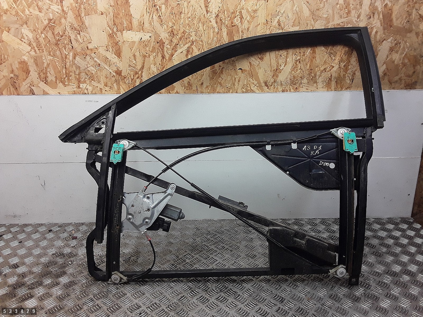 Lève-vitre Audi A3 8L 8L3837753A image 2