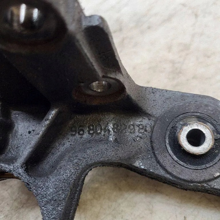 Support d'arbre de transmission Peugeot OE 9680482980 image 5