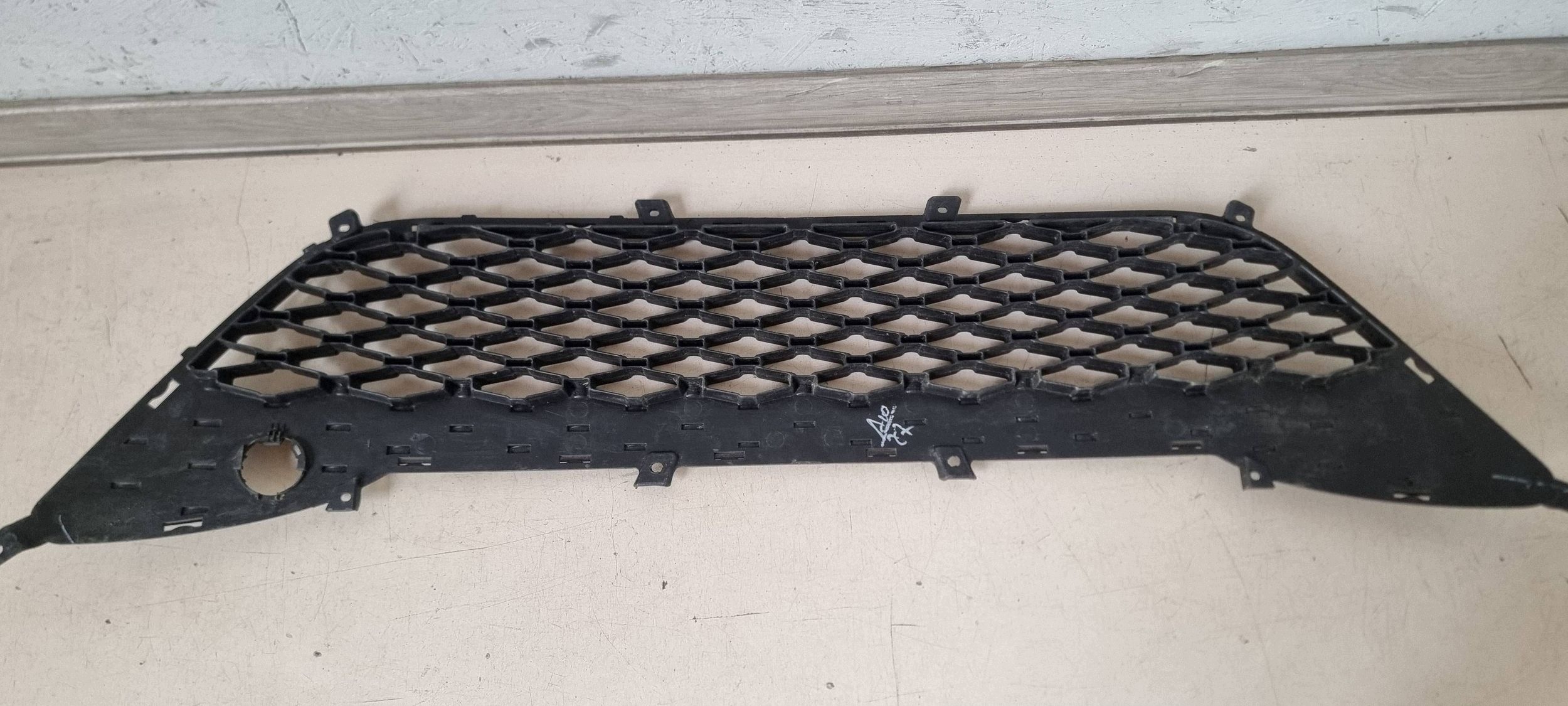 Front bumper grille Hyundai I10 LIFT '10-'13 86522-0X200 MURCAR