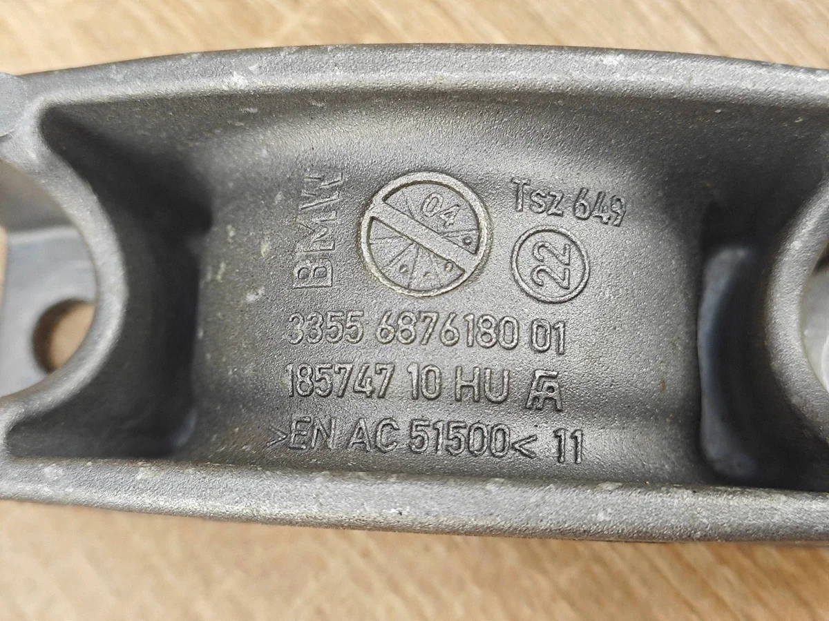 Stabilisatorhalter hinten BMW 530d G30 G16 6876180 image 4