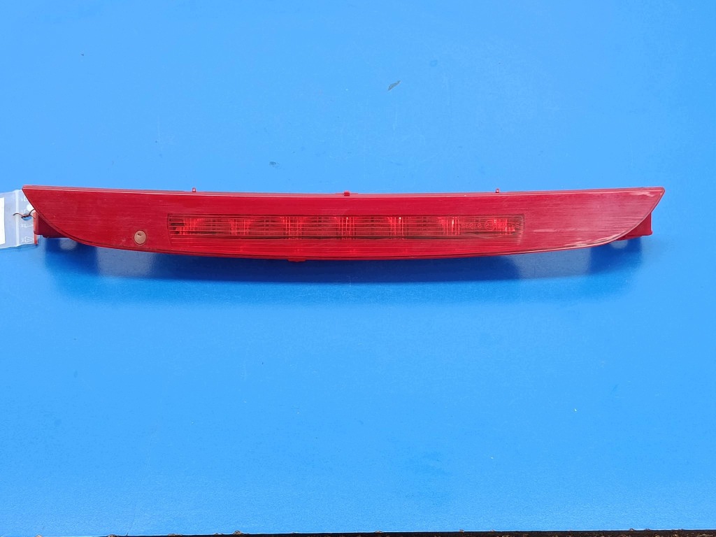 PEUGEOT 308 T7 SW LIGHT ADDITIONAL THIRD STEP 9681481880 image 2